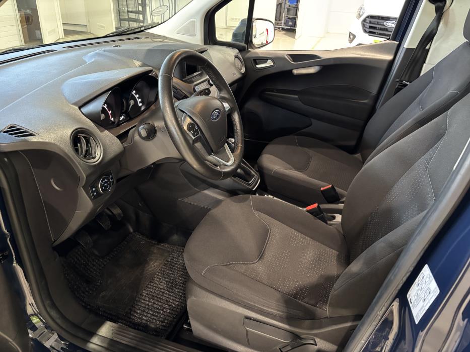 Ford Transit Courier 2020