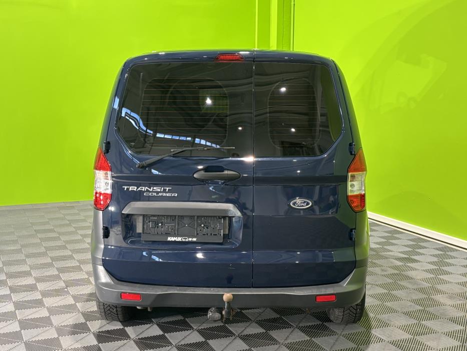 Ford Transit Courier 2020
