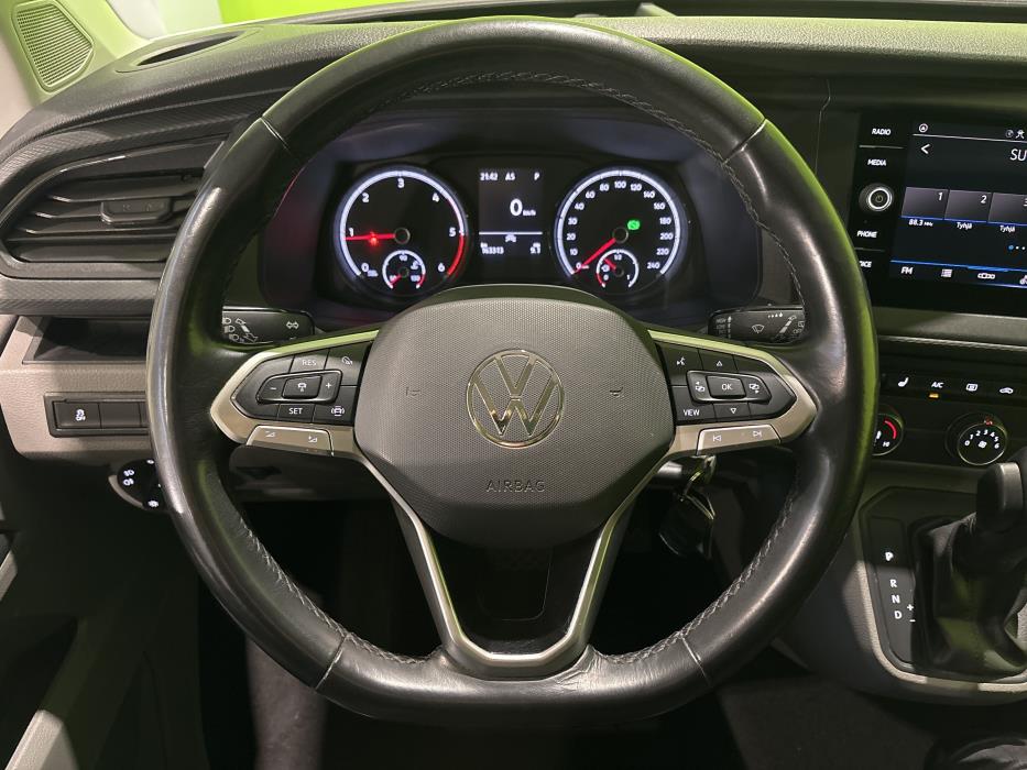 Volkswagen Transporter 2024