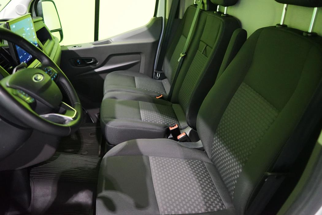 Ford Transit 2024
