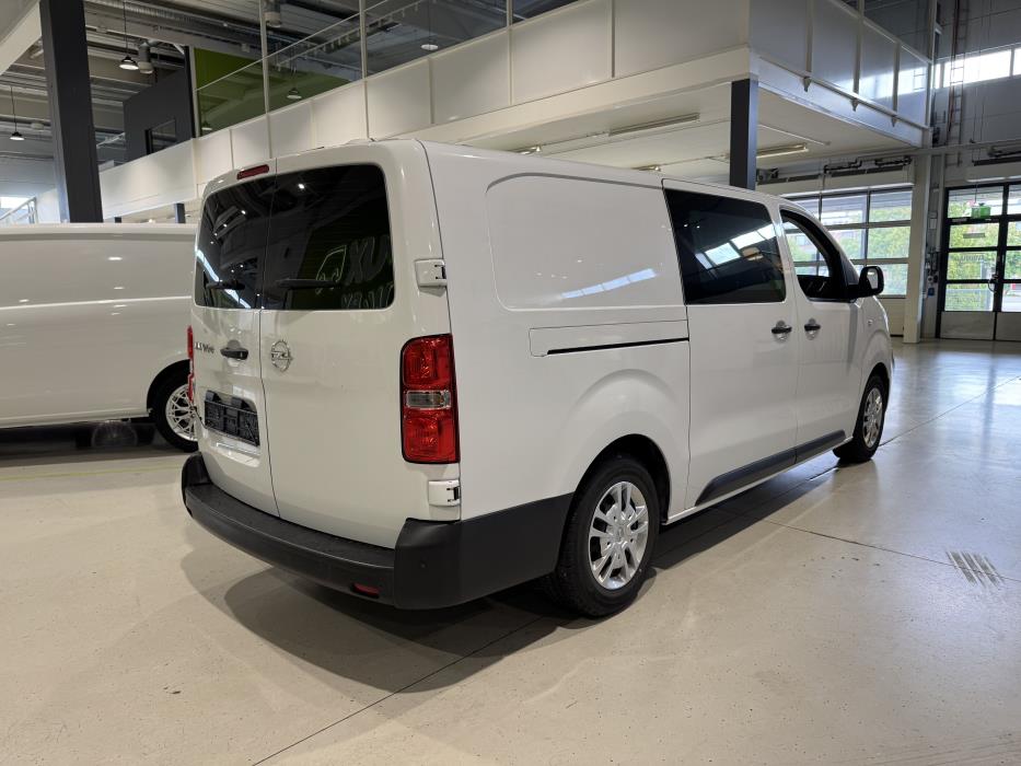 Opel Vivaro-e 2023