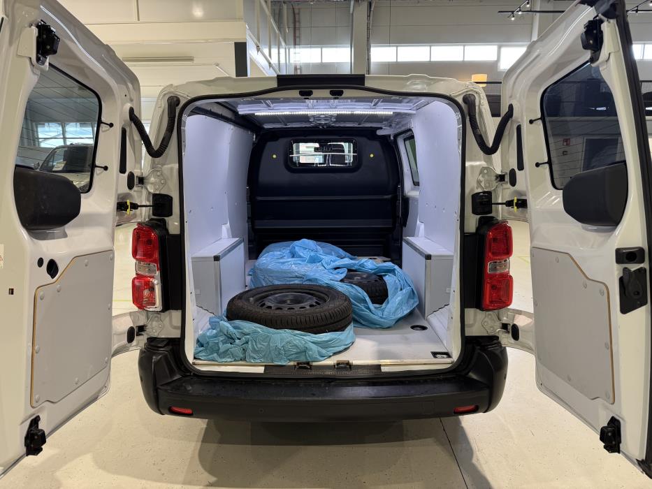 Opel Vivaro-e 2023