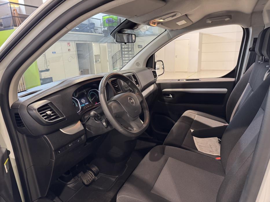 Opel Vivaro-e 2023