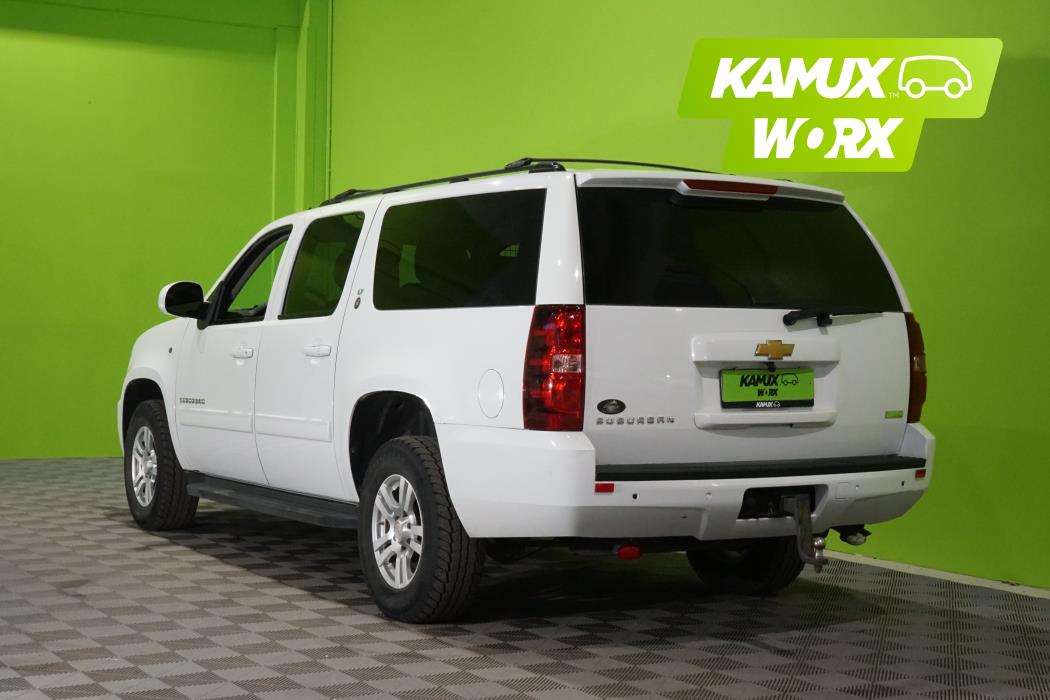 Chevrolet Suburban 2010