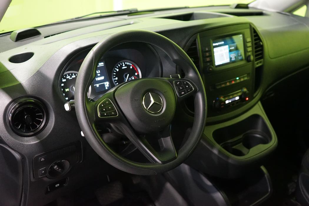 Mercedes-Benz Vito 2023