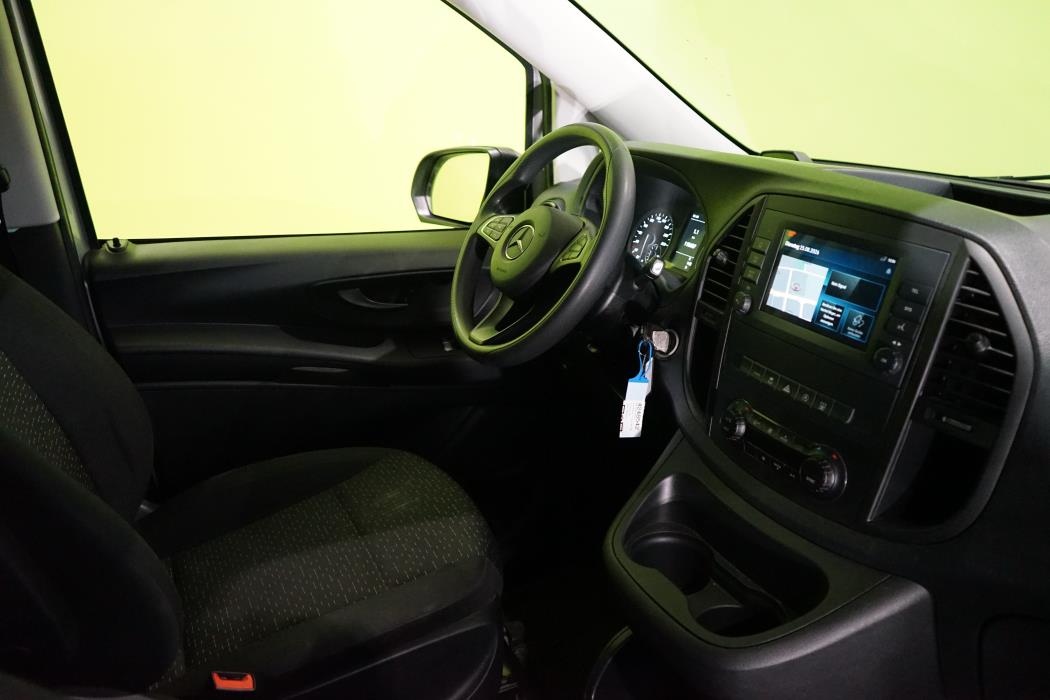 Mercedes-Benz Vito 2023