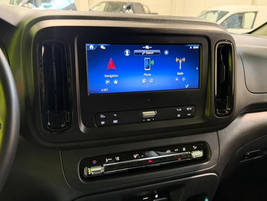 Mercedes-Benz Vito 2025