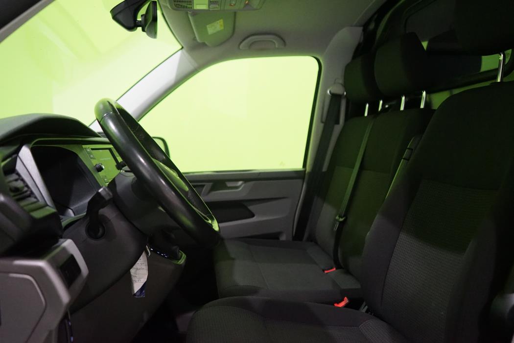 Volkswagen Transporter 2021