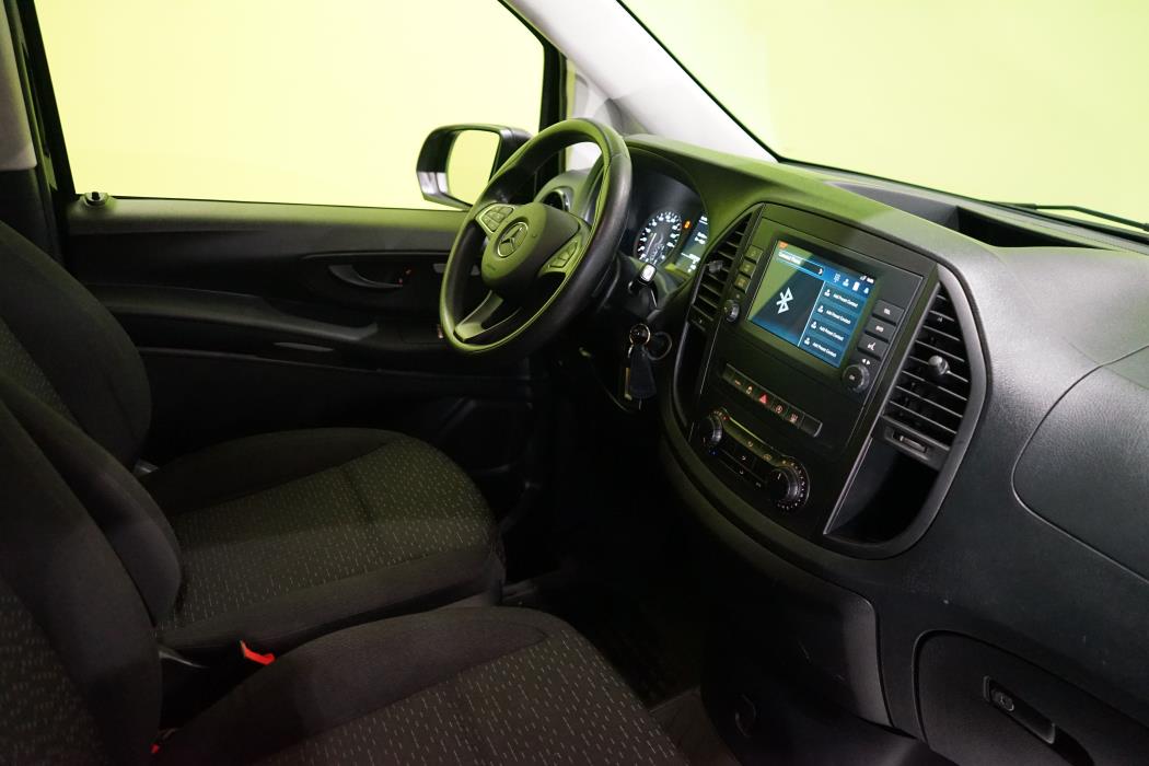 Mercedes-Benz Vito 2023