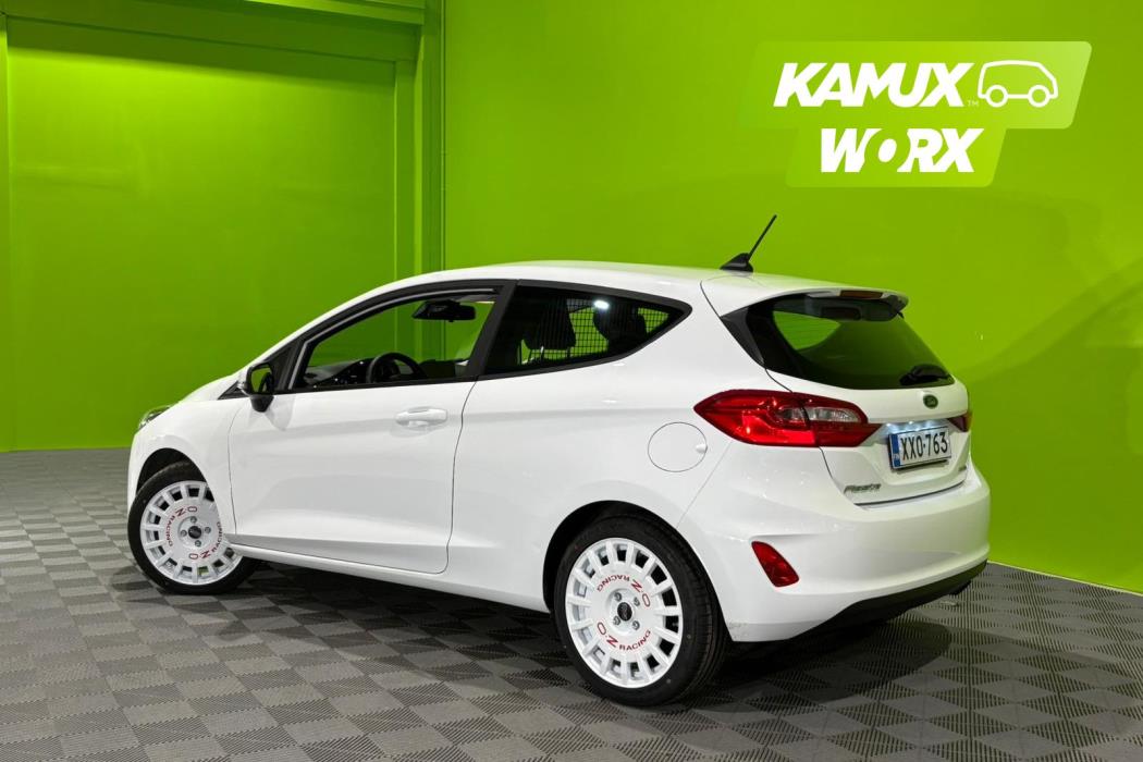 Ford Fiesta Van 2021