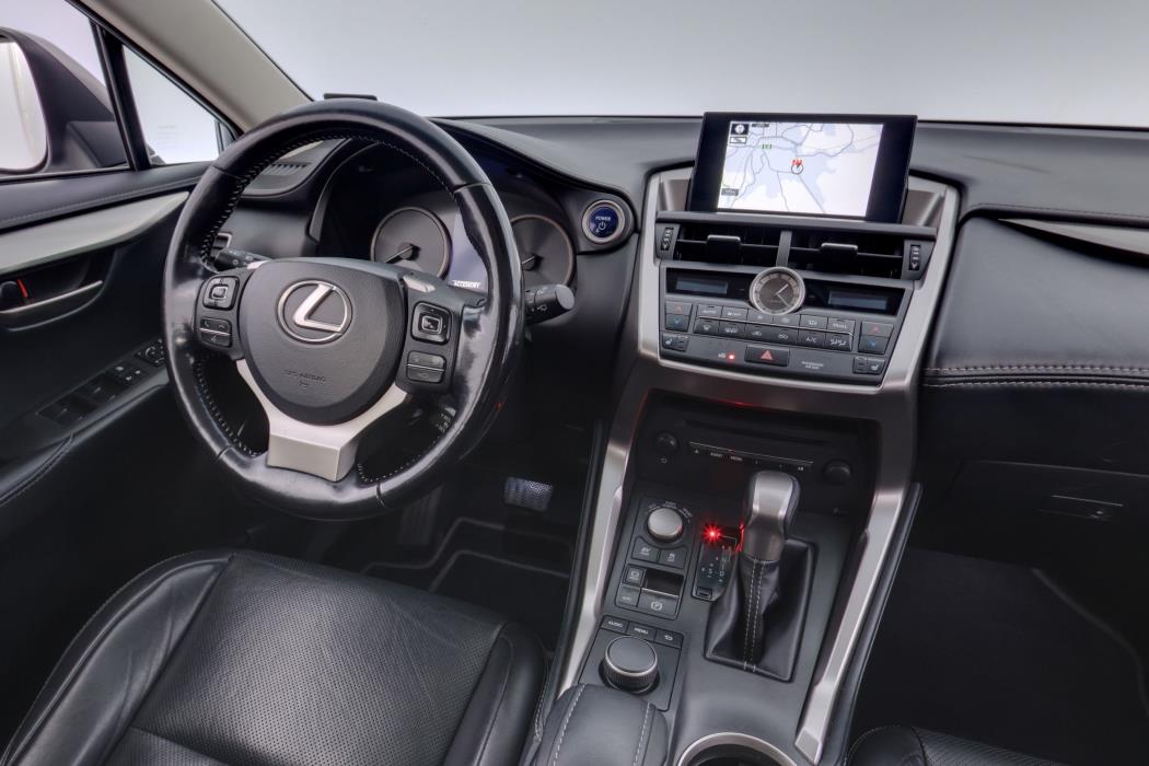Lexus NX 2016