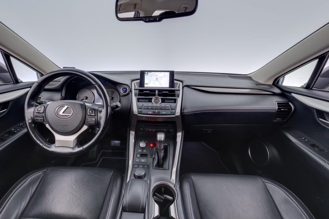 Lexus NX 2016