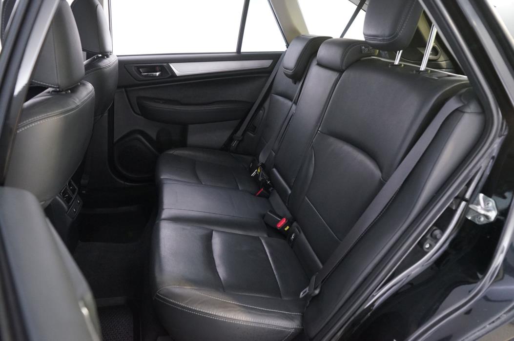 Subaru Outback 2015