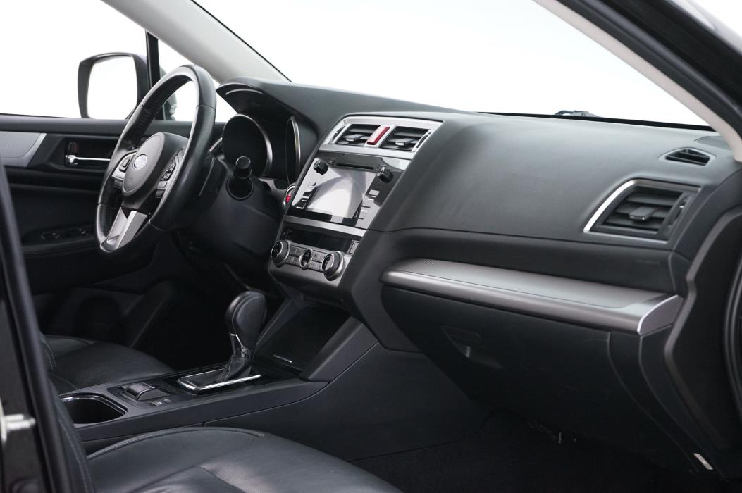 Subaru Outback 2015