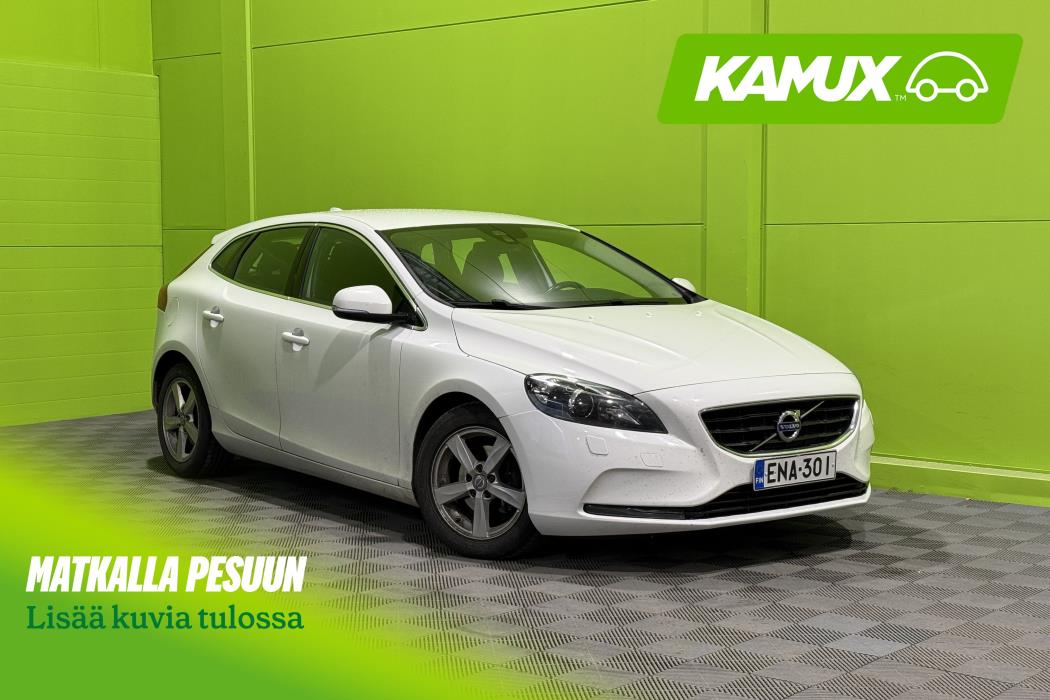 Volvo V40 2015