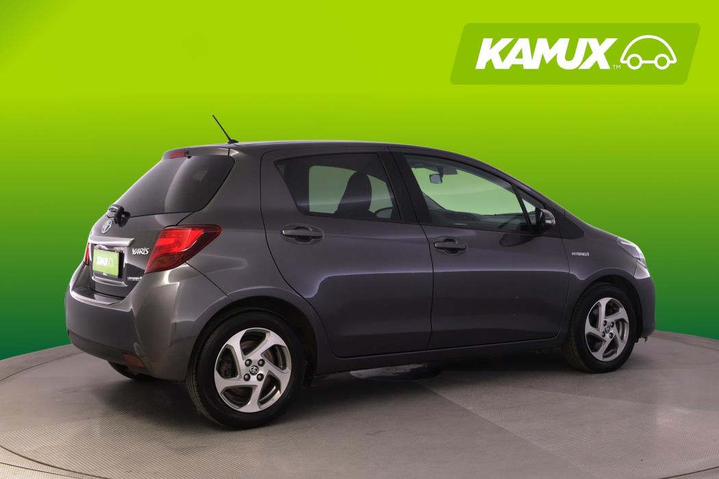 Toyota Yaris 2016