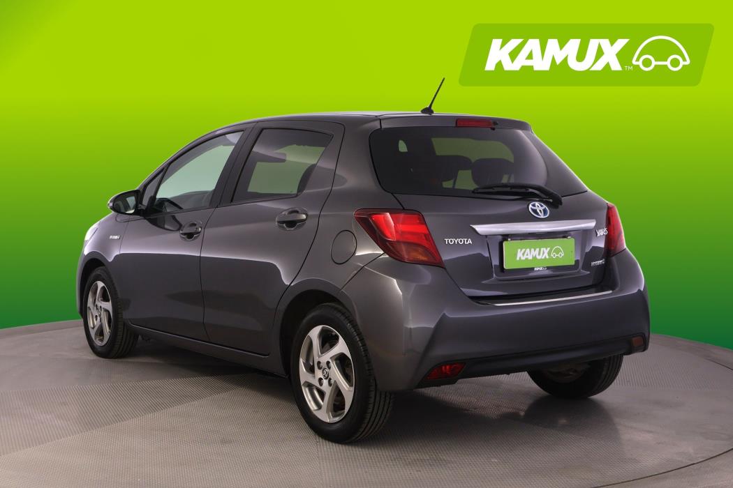 Toyota Yaris 2016
