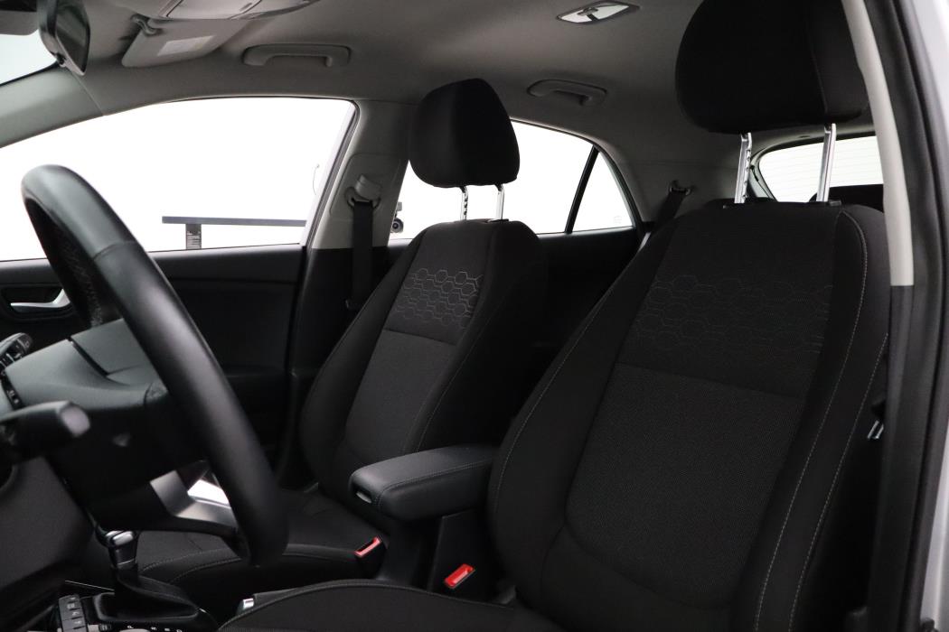 Kia Rio 2021