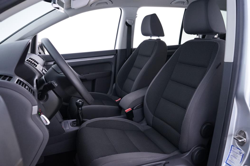 Volkswagen Touran 2011