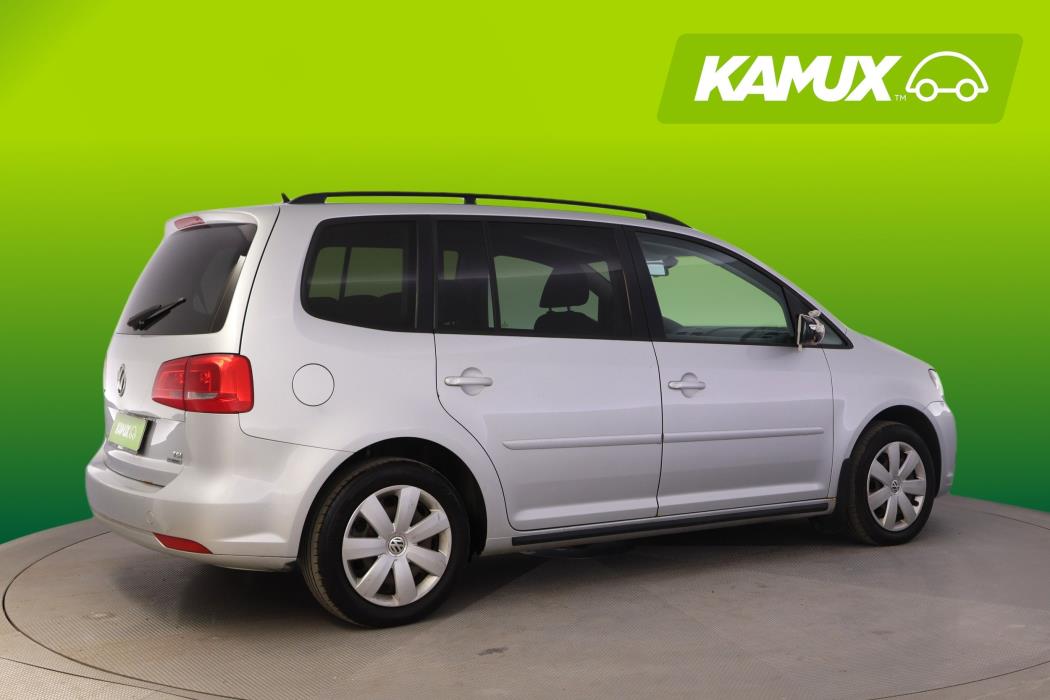Volkswagen Touran 2011