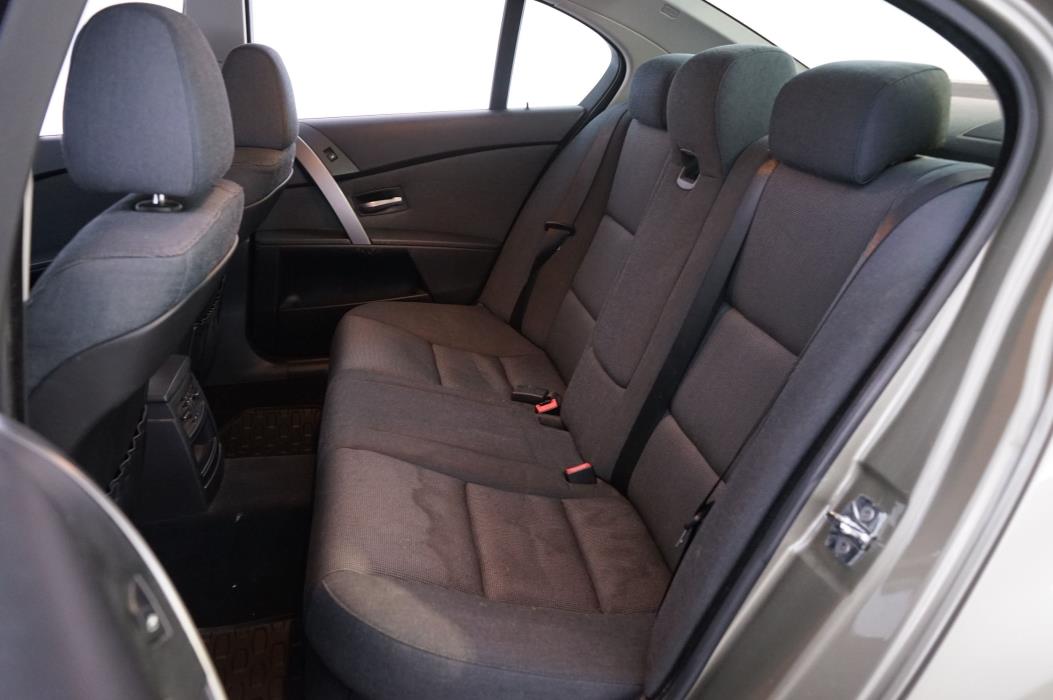 BMW 525 2006