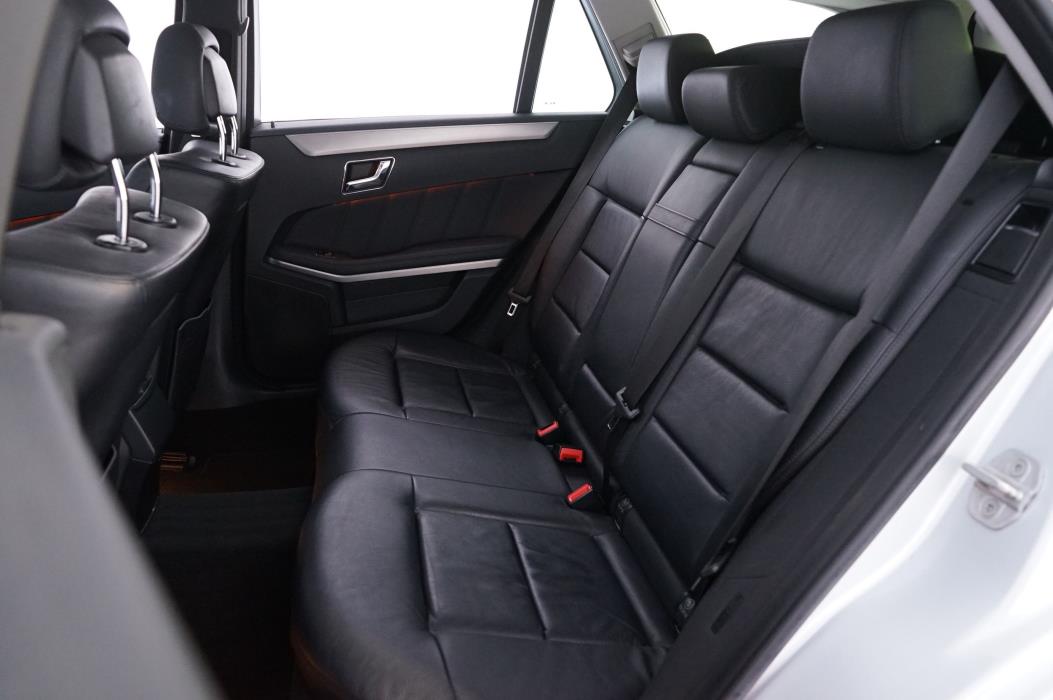 Mercedes-Benz E 2011