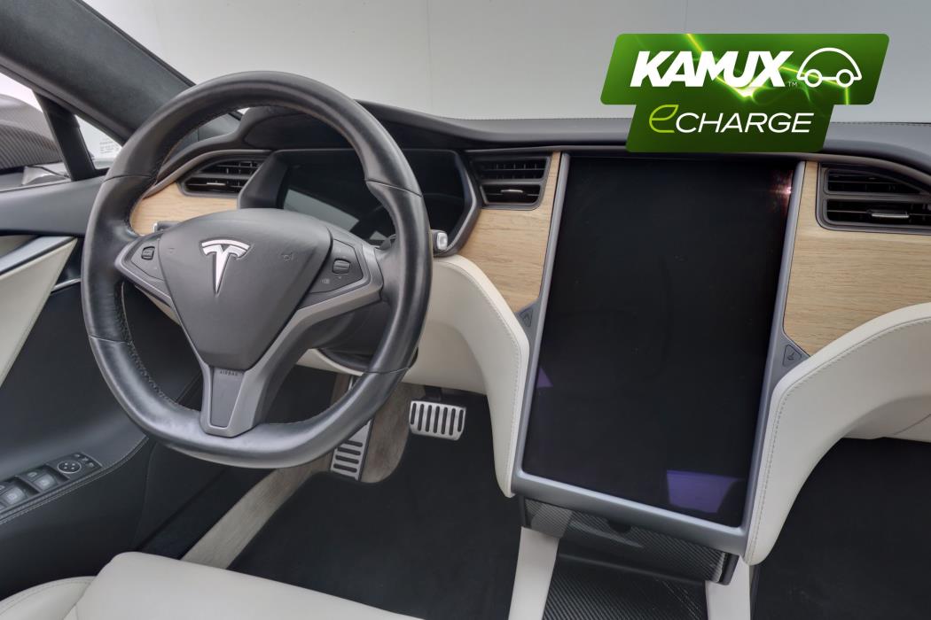 Tesla Model S 2020