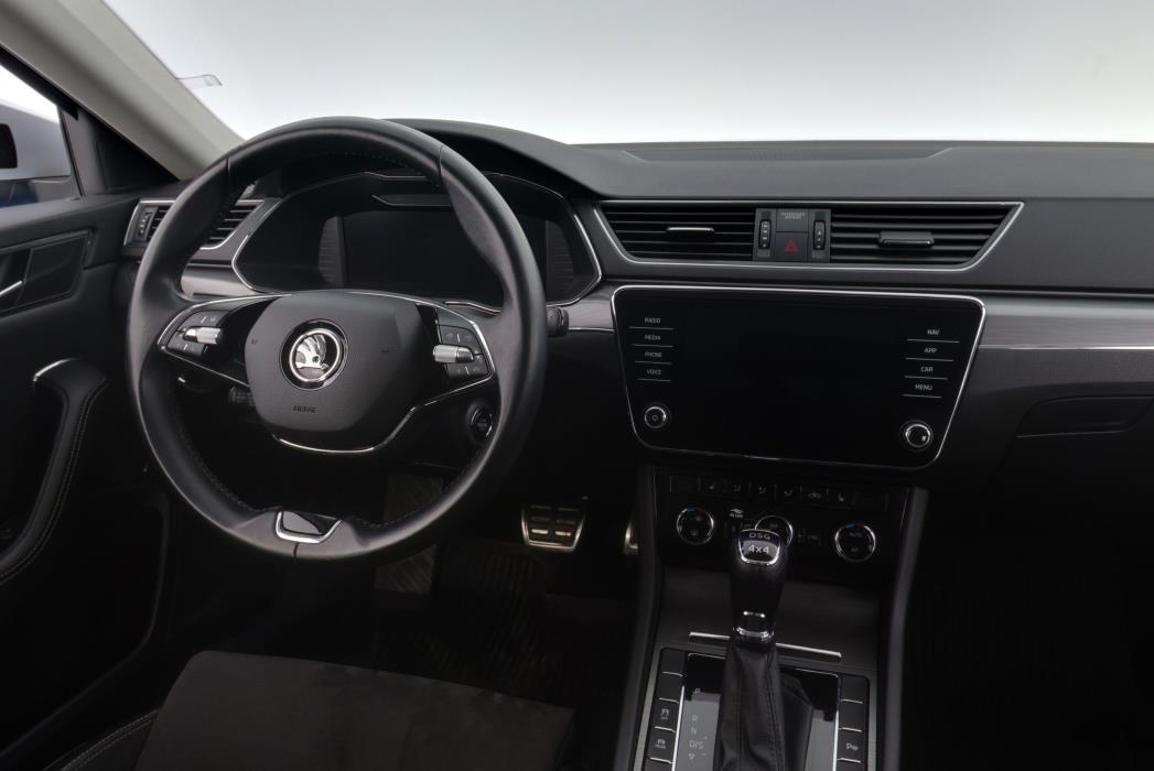 Skoda Superb 2021