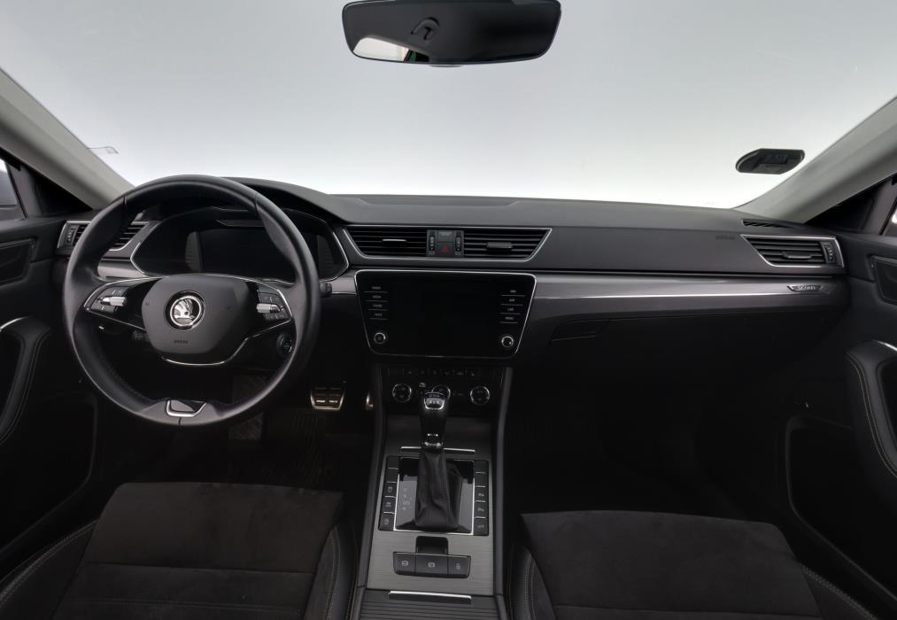 Skoda Superb 2021