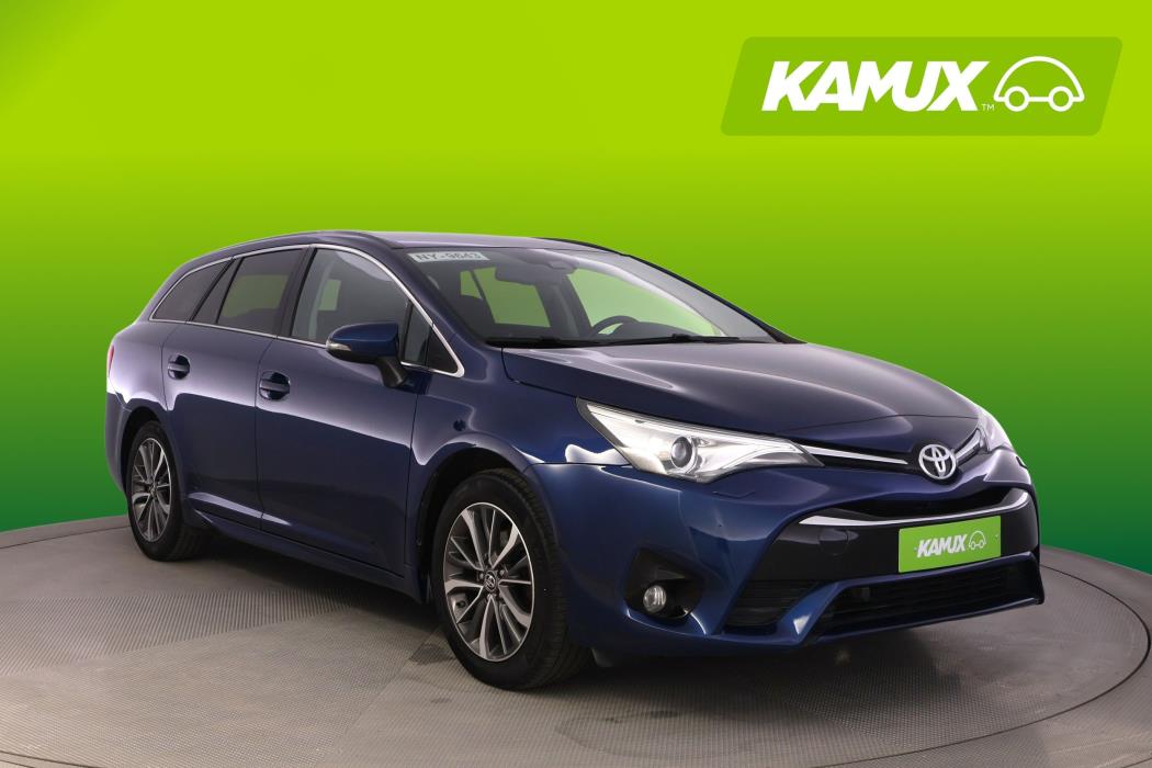 Toyota Avensis 2015