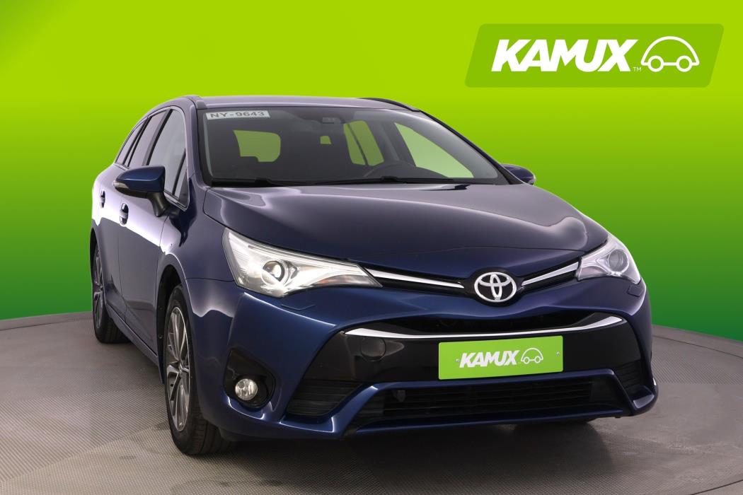 Toyota Avensis 2015