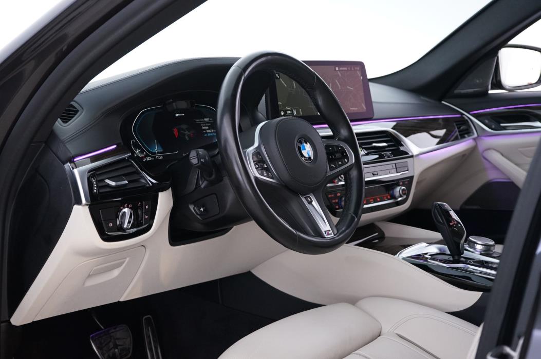 BMW 545 2021