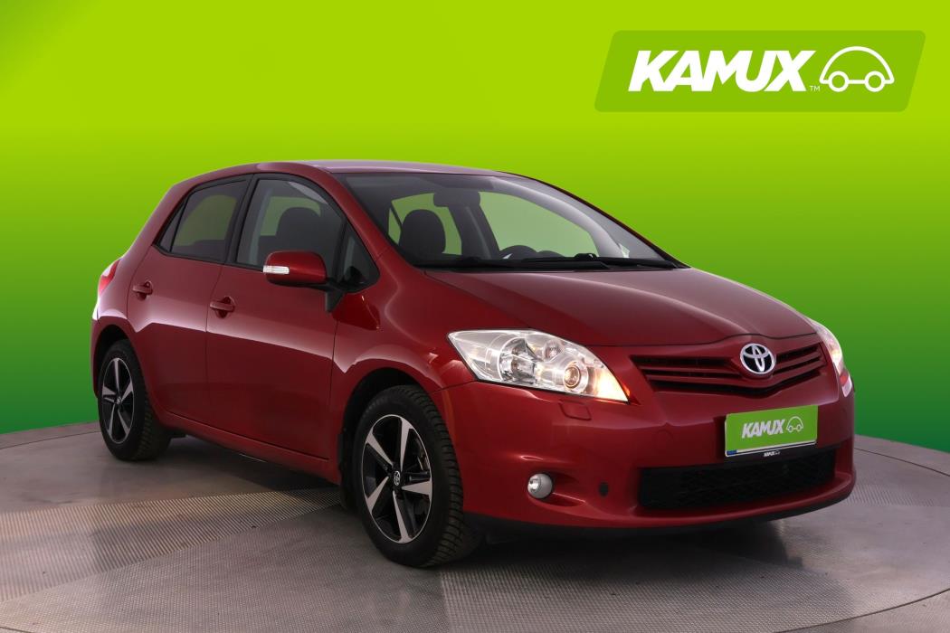 Toyota Auris 2011