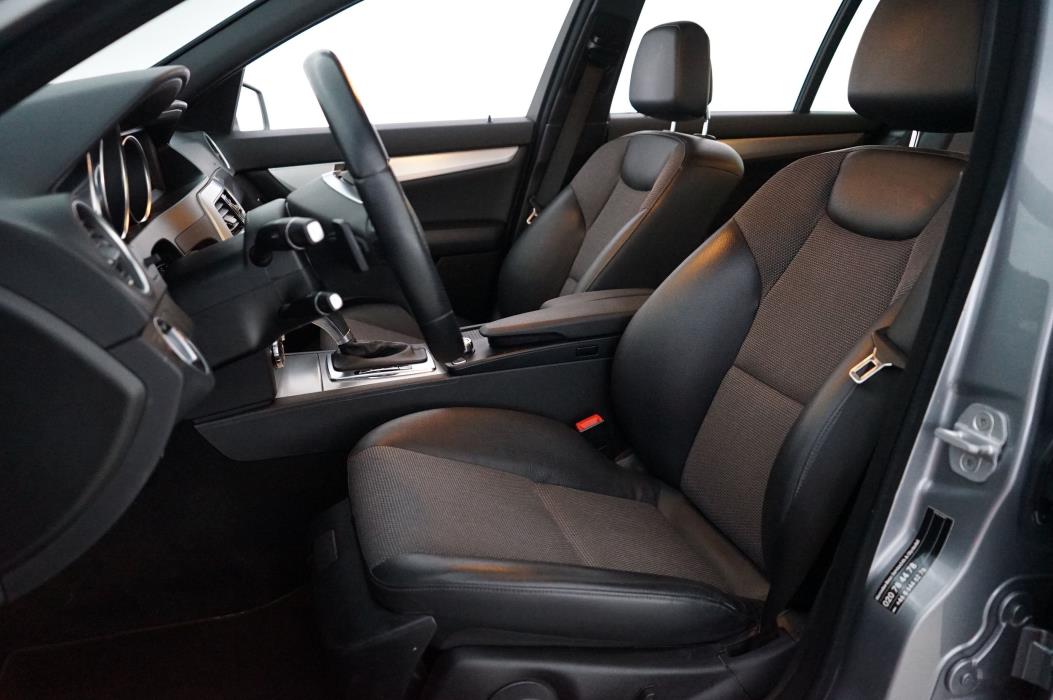 Mercedes-Benz C 2012