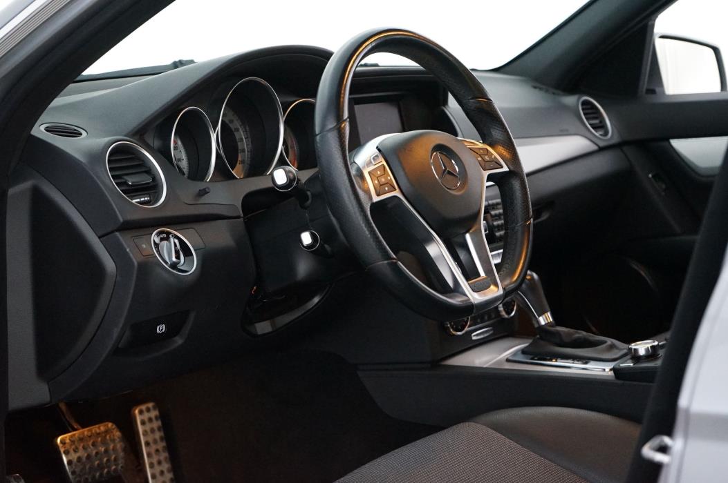 Mercedes-Benz C 2012