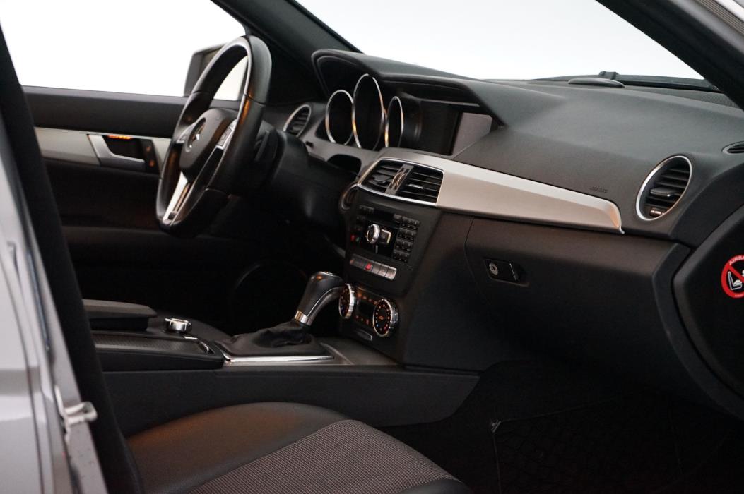Mercedes-Benz C 2012