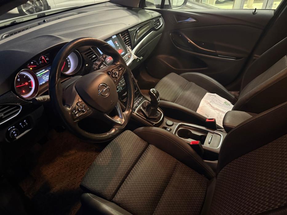Opel Astra 2016