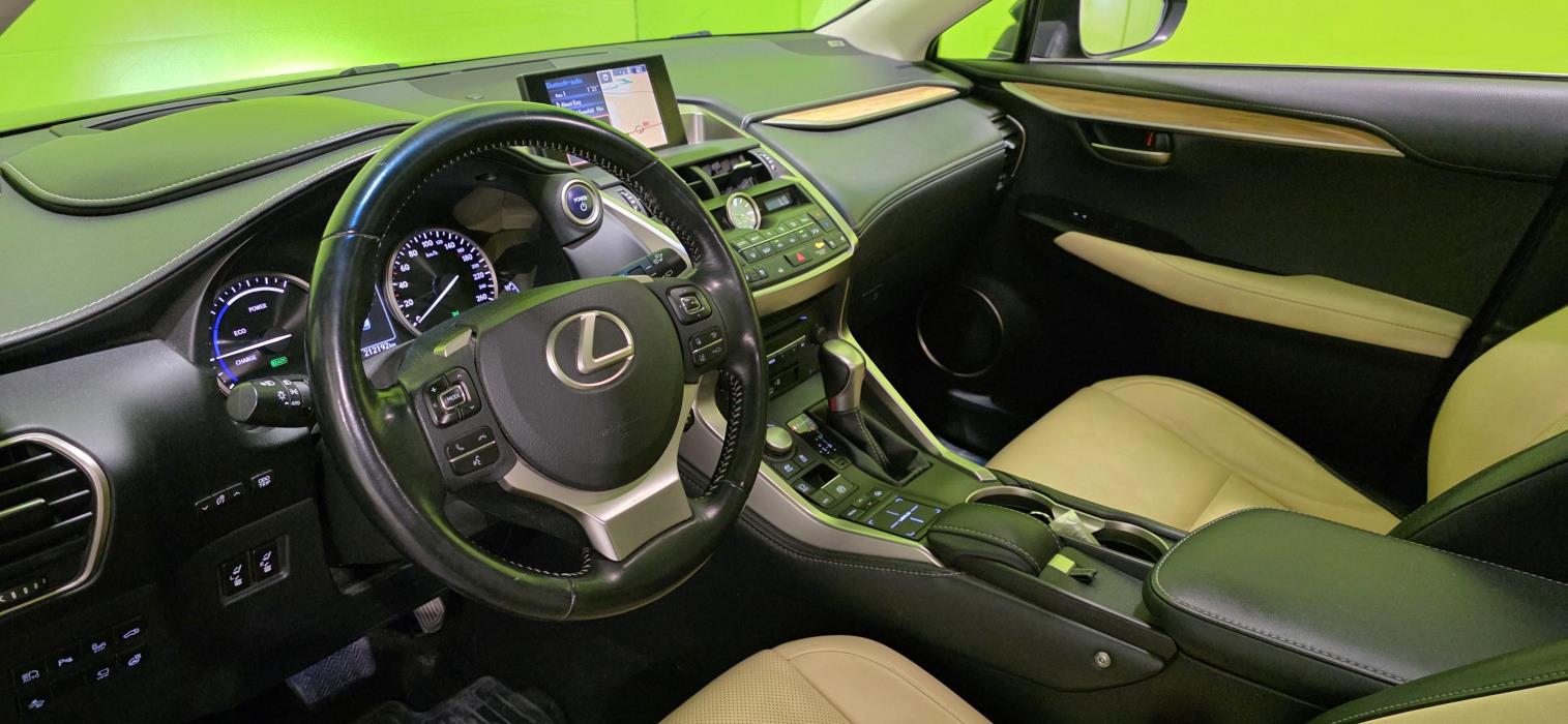 Lexus NX 2015