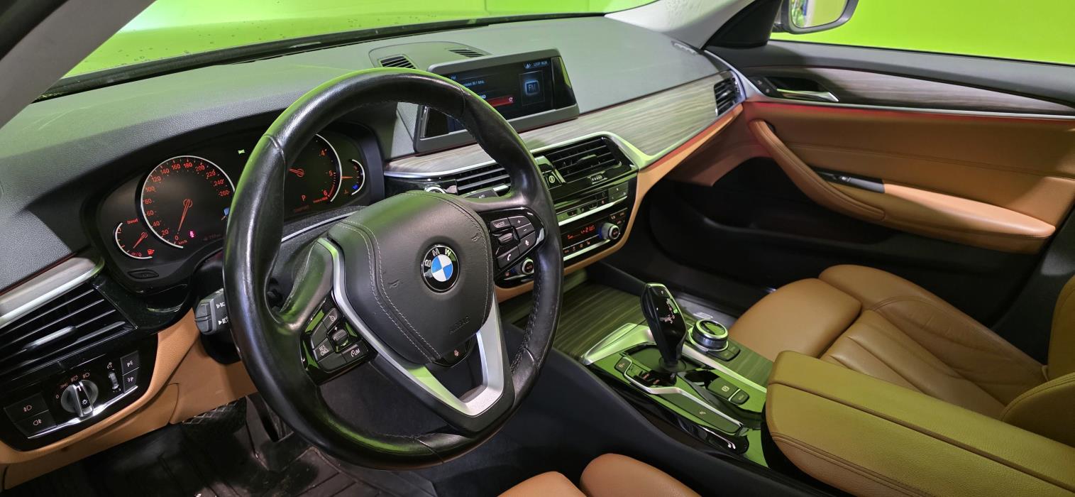 BMW 520 2017