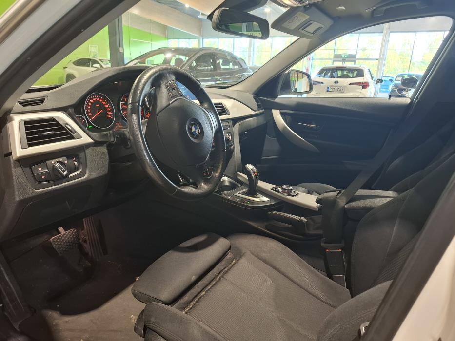 BMW 325 2014