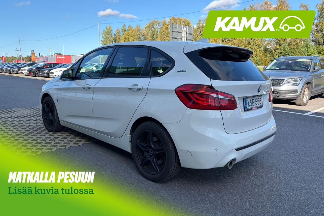 BMW 225 2019