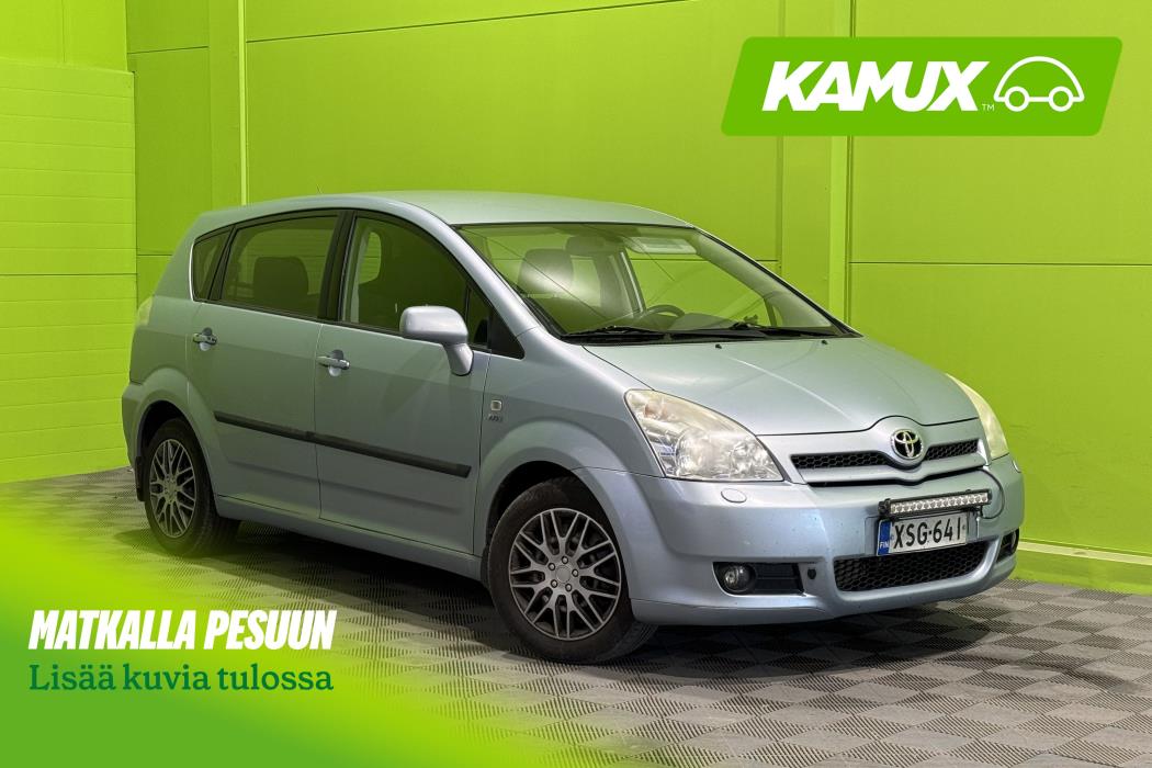 Toyota Corolla Verso 2005