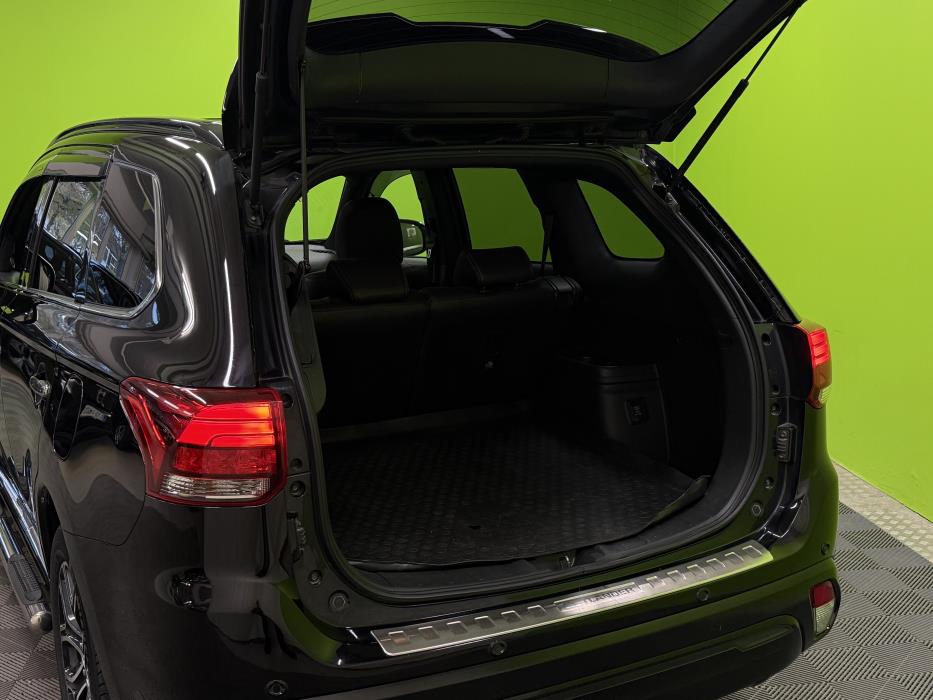 Mitsubishi Outlander PHEV 2019