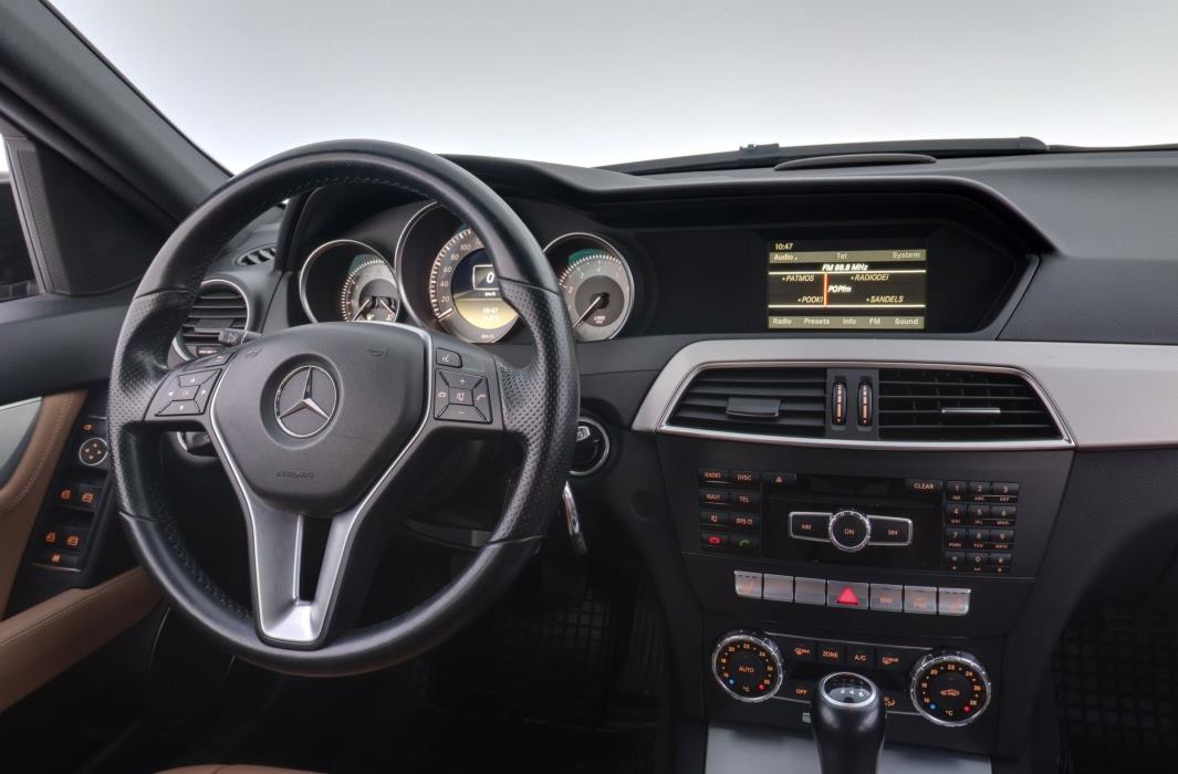 Mercedes-Benz C 2011