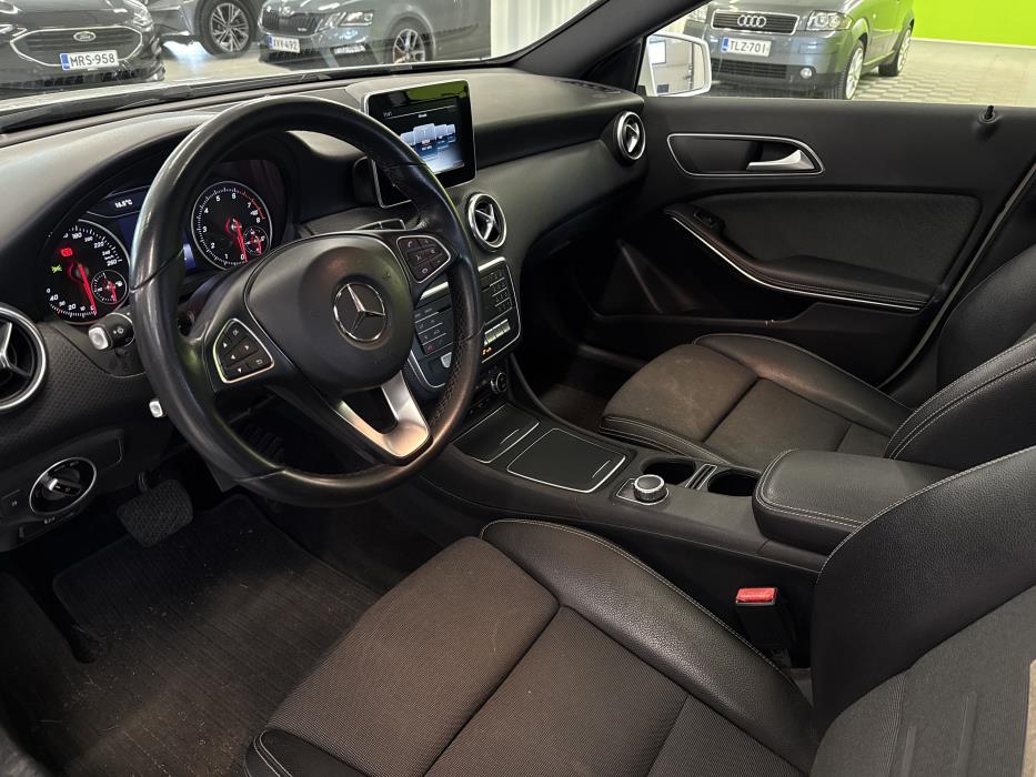 Mercedes-Benz A 2017