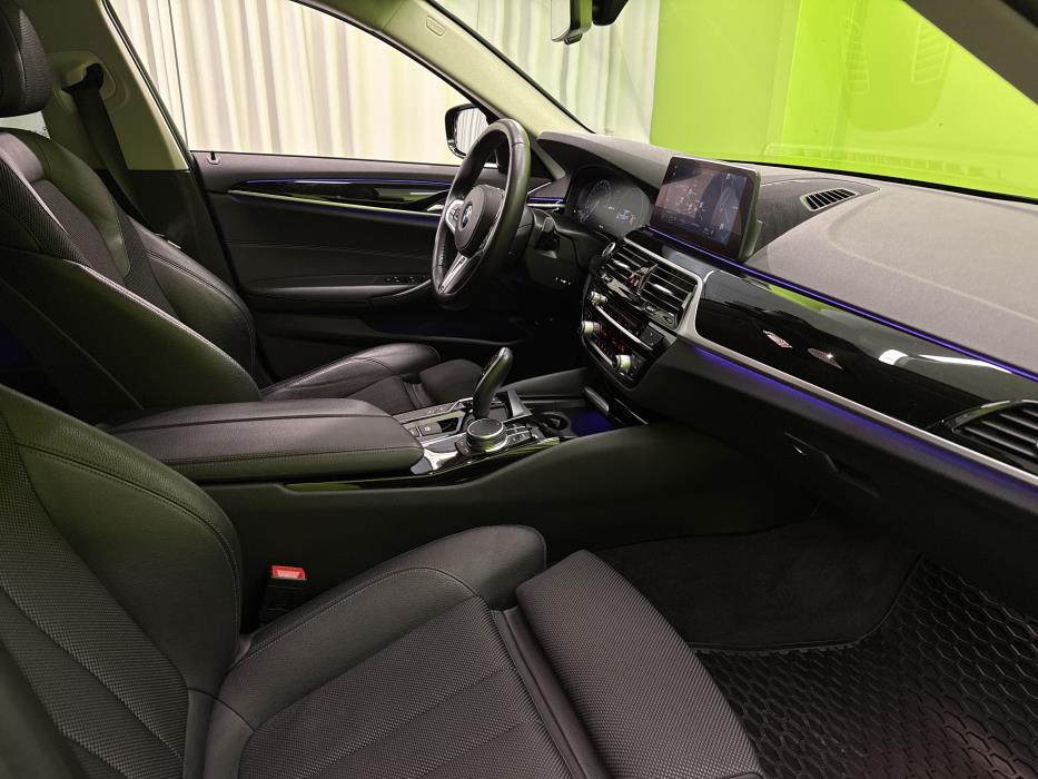 BMW 530 2019