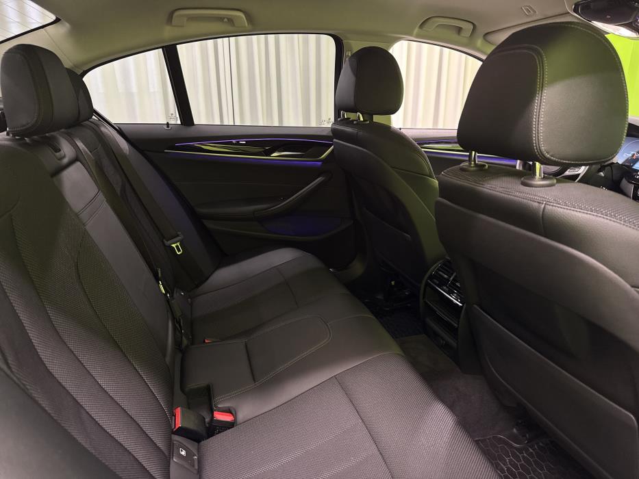BMW 530 2019