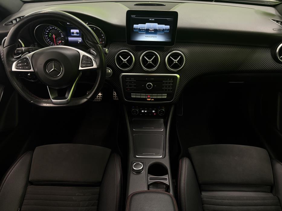 Mercedes-Benz A 2016