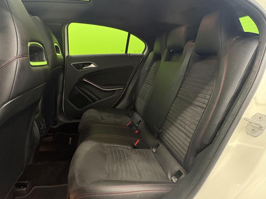 Mercedes-Benz A 2016