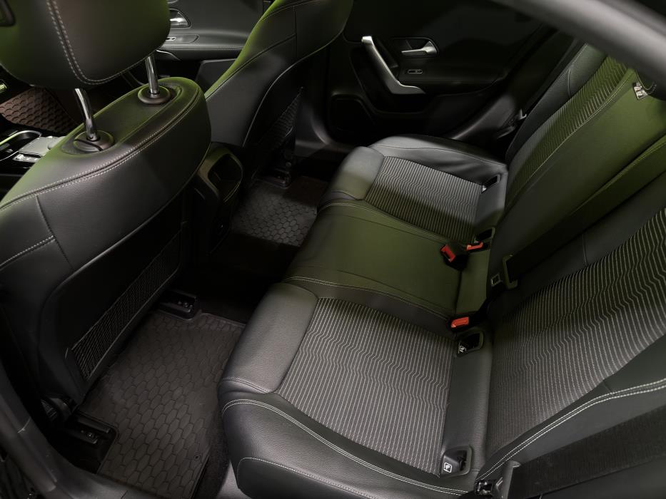 Mercedes-Benz A 2023